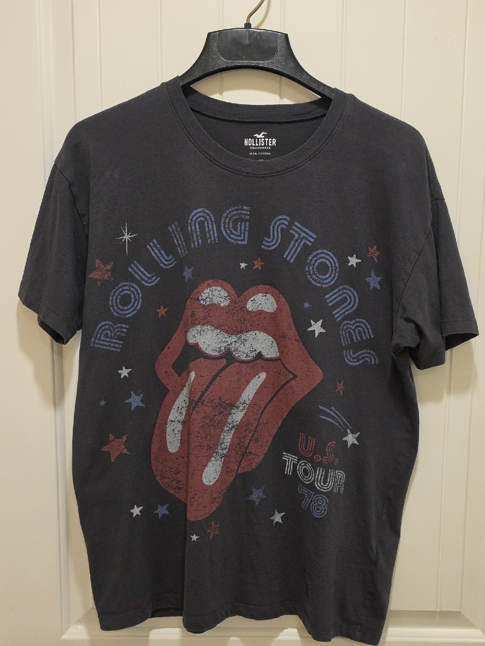 Hollister Rolling Stones Black Graphic Tshirt 100% Cotton Size Medium